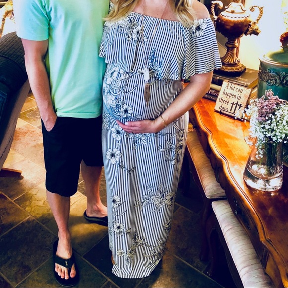 Dress - Picture 1 of 1